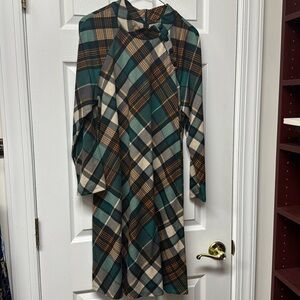 Long sleeve plaid dress